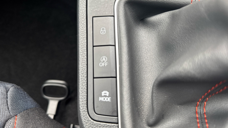 SEAT Ibiza 1.0 TSI 115 FR 5dr Petrol Hatchback